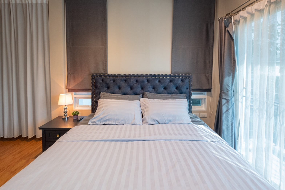 ขายบ้านลาดกระบัง สุวรรณภูมิ : ตกแต่งสวยพร้อมอยู่ ไลฟ์ บางกอก บูเลอวาร์ด วงแหวน–พระราม 9