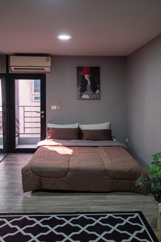 ขายบ้านลาดกระบัง สุวรรณภูมิ : ตกแต่งสวยพร้อมอยู่ ไลฟ์ บางกอก บูเลอวาร์ด วงแหวน–พระราม 9