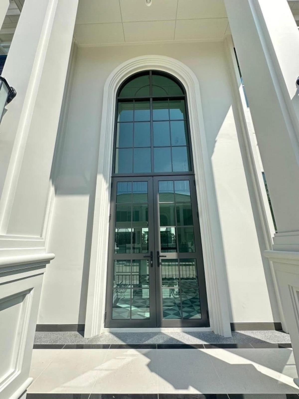 For RentHouseBangna, Bearing, Lasalle : 📢👇 Get ready for a fully furnished home, ready for you to move in with just your suitcase in June 2025!
