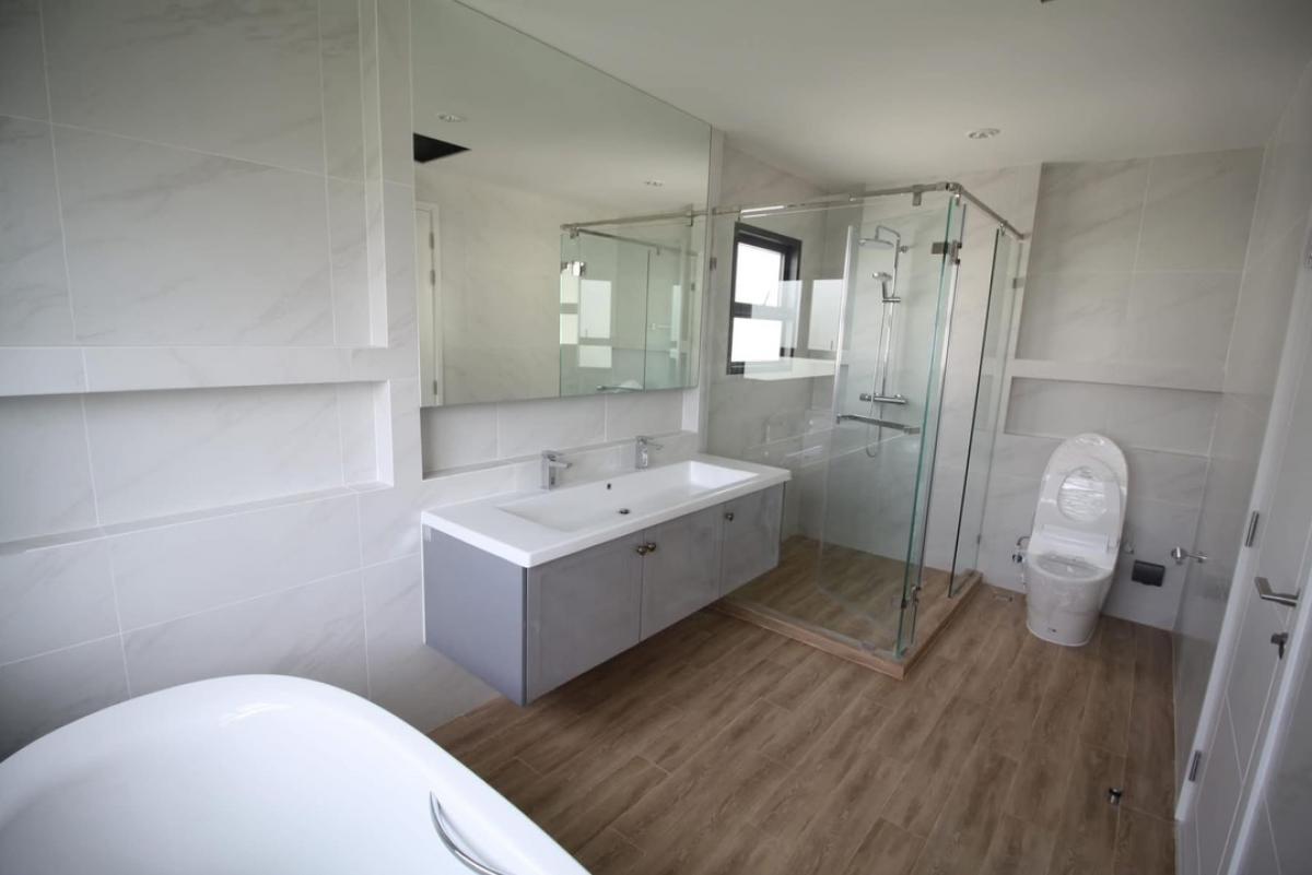 For RentHouseBangna, Bearing, Lasalle : 📢👇 Get ready for a fully furnished home, ready for you to move in with just your suitcase in June 2025!
