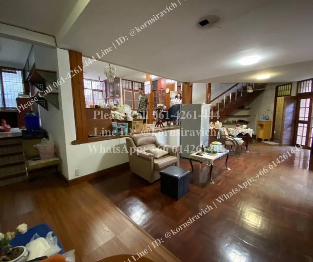 For RentRetail SpaceSukhumvit, Asoke, Thonglor : Rent a single house, Thonglor near BTS Cafe, Restaurant, Spa Onsen, Fine Dining, Michelin Chef, Italian food, Fusion Food, Brunch, All Day Dining