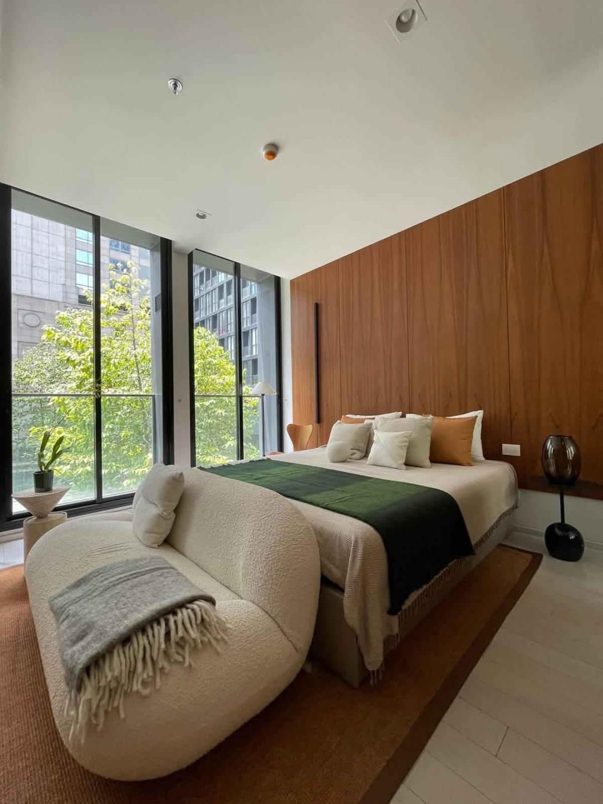 For RentCondoWitthayu, Chidlom, Langsuan, Ploenchit : For Rent 1 Bedroom Nice Decoration @ Noble Ploenchit​