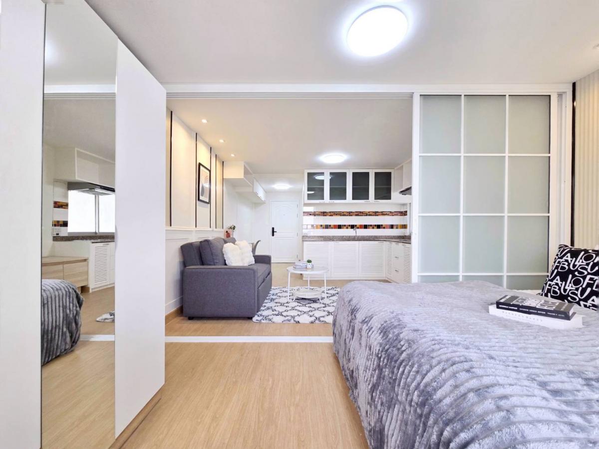 ขายคอนโดลาดพร้าว101 แฮปปี้แลนด์ : อยากได้คอนโดห้องมุม วิวสระว่ายน้ำ ผ่อนถูกกว่าเช่า? ต้องนี่เลย! ✨️ซิตี้ วิลล่า (City Villa)✨️