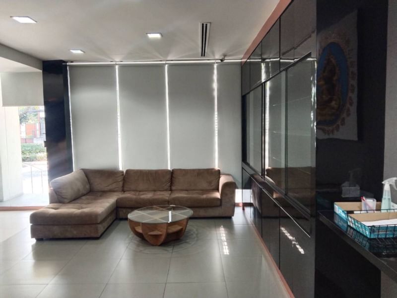 ให้เช่าอาคารพาณิชย์คลองเตย กล้วยน้ำไท : ให้เช่า อาคาร 3 ชั้น ถ.พระราม4 แขวงพระโขนง เขตคลองเตย เลขที่ 3741