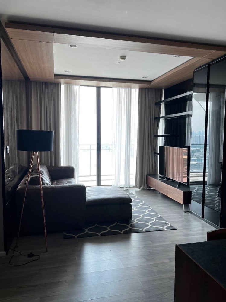 ขายคอนโดบางซื่อ วงศ์สว่าง เตาปูน : ขายราคาดีที่สุด!! ในโครงการ Condo : 333 Riverside (2bad2bath 87 ตรม.) เพียง 15.89 ล้านบาท เท่านั้น Tel.0806265693  คุณแบม