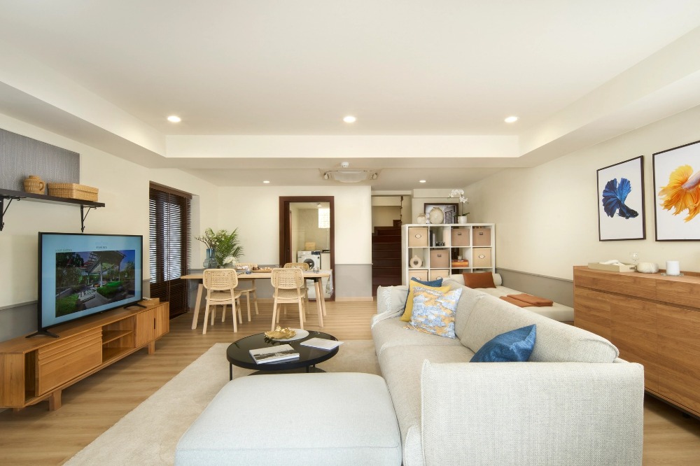 ขายคอนโดเยาวราช บางลำพู : ขาย สิทธิการเช่าระยะยาว ดิ โอลด์ สยาม เรสซิเดนซ์ ดูเพล็กซ์ 2ห้องนอน 2ห้องน้ำ 1คัน 95ตรม ใกล้ MRT สามยอด ปากคลองตลาด วัดพระแก้ว