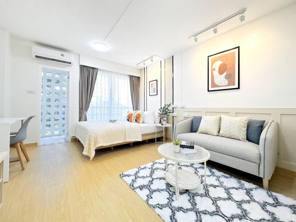For SaleCondoRama9, Petchburi, RCA : Want to have a condo in the heart of the city, Golden RCA at a comfortable price? Must be here! 🌳I-House Laguna Garden RCA 🌳