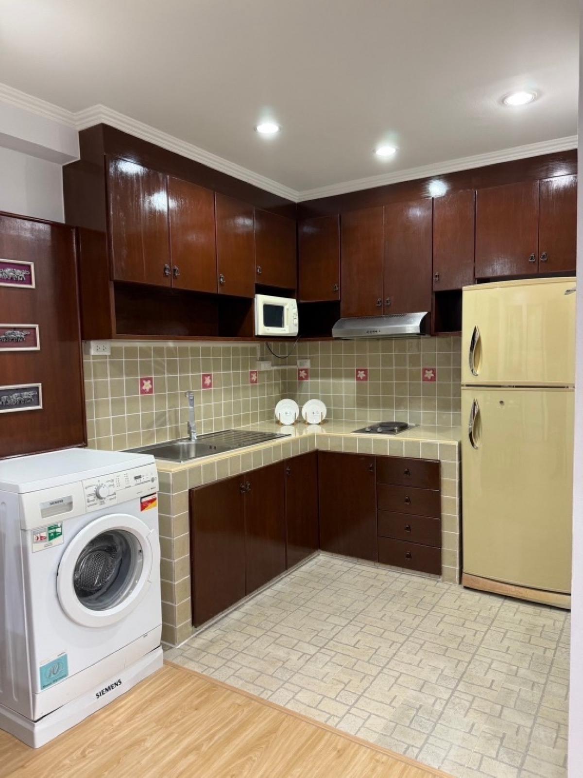 ขายคอนโดสุขุมวิท อโศก ทองหล่อ : ✨ 👍ขายราคาสมเหตุสมผลและคุ้มค่าสำหรับการอยู่อาศัยหรือลงทุน ห้องมุม ใกล้ BTS นานา รร.นานาชาติ NIST สวนเบญจกิตติ