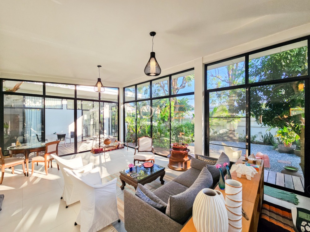 ขายบ้านนวมินทร์ รามอินทรา : บ้านเดี่ยว รามอินทรา กม.4 / 5 ห้องนอน (ขาย), Detached House Ramintra Km.4 / 5 Bedrooms (FOR SALE) TAN543