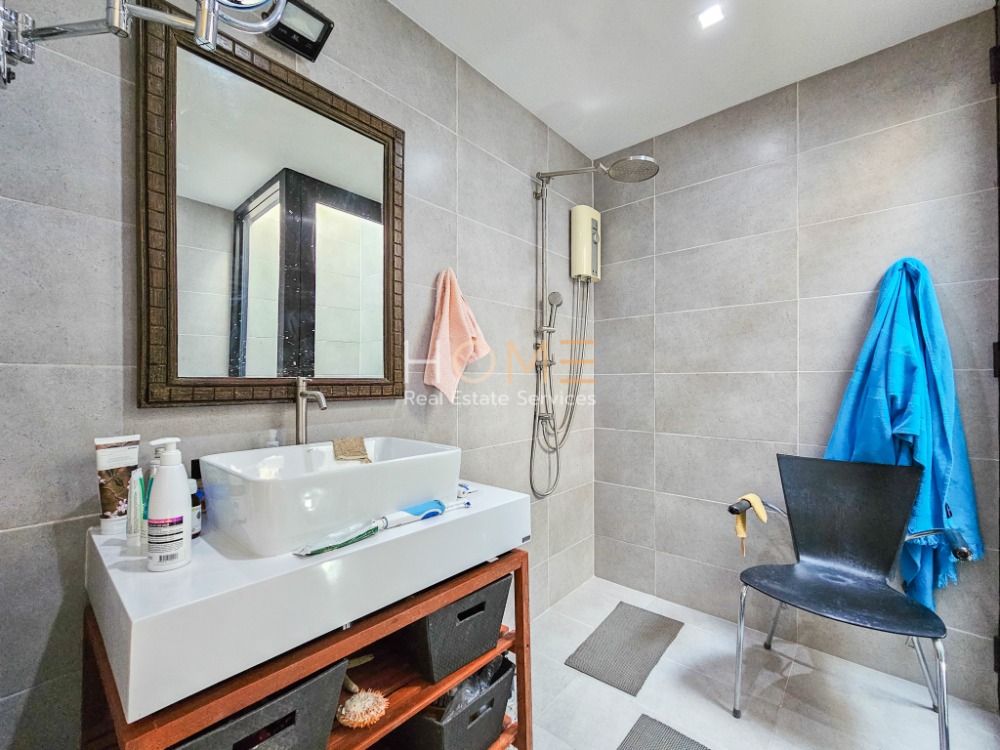 For SaleHouseNawamin, Ramindra : Detached House Ramintra Km.4 / 5 Bedrooms (FOR SALE) TAN543