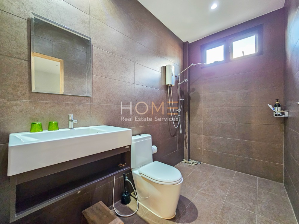 For SaleHouseNawamin, Ramindra : Detached House Ramintra Km.4 / 5 Bedrooms (FOR SALE) TAN543