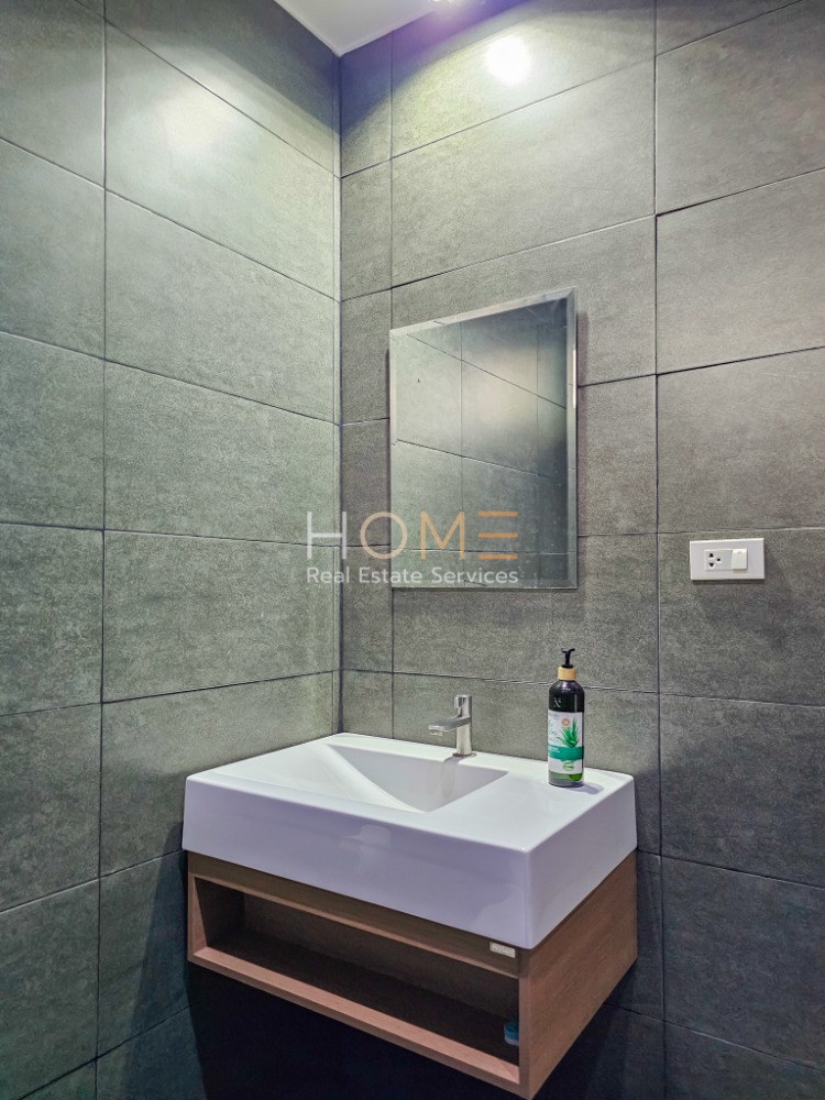 For SaleHouseNawamin, Ramindra : Detached House Ramintra Km.4 / 5 Bedrooms (FOR SALE) TAN543