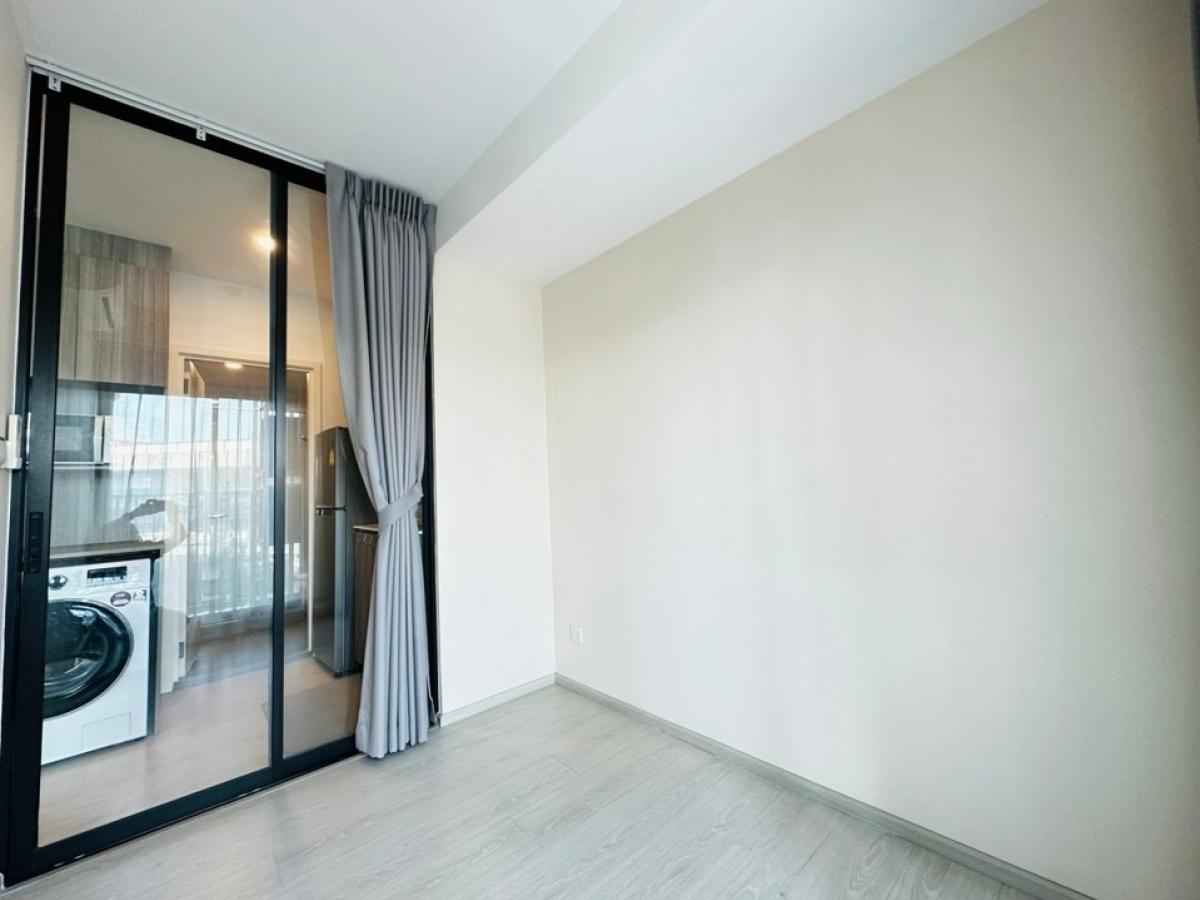 For SaleCondoVipawadee, Don Mueang, Lak Si : Condo for sale Knightsbridge Phaholyothin Interchange fully furnished, BTS line, Bang Khen Monument Circle, 2 bedrooms, location on the Green Line and Pink Line, Bang Khen Circle, fully furnished, located on the 5th floor, room size 35.64 sq m., 2 bedroom