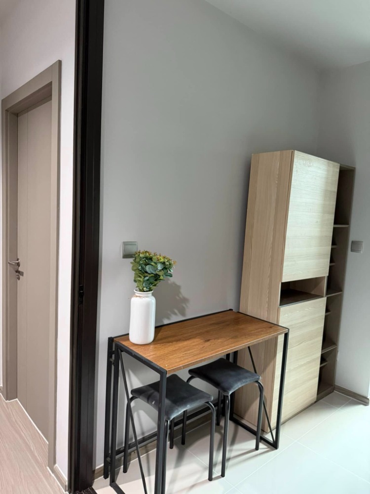 For SaleCondoRama9, Petchburi, RCA : Property code Bh0651 Life Asoke Rama 9, room size 32.8 sq m., 1 bedroom, 1 bathroom, 7th floor