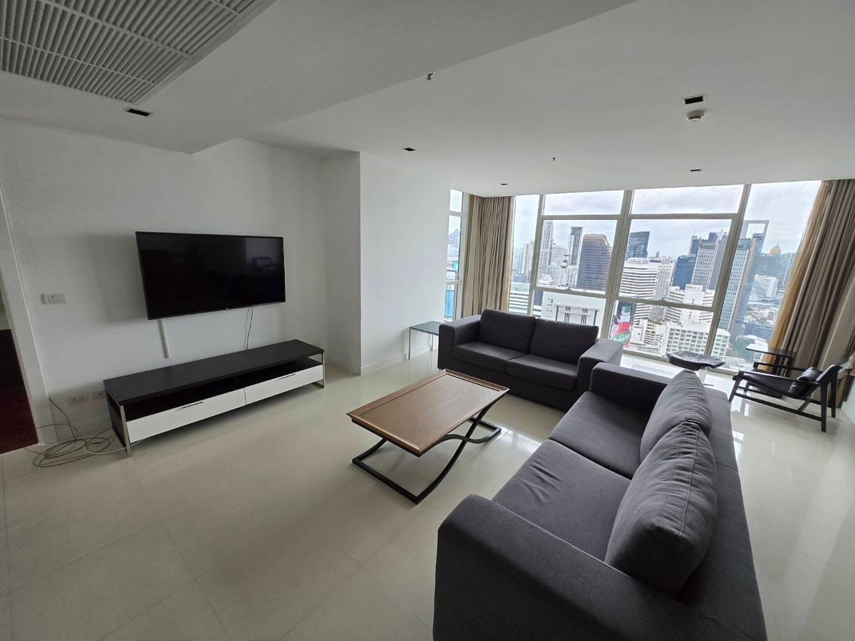 ให้เช่าคอนโดวิทยุ ชิดลม หลังสวน : ให้เช่า คอนโด Athenee Residence ใกล้รถไฟฟ้า BTS เพลินจิต ประมาณ 200 ม.