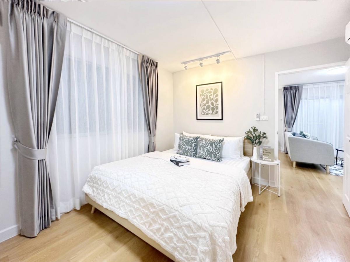 ขายคอนโดเสรีไทย-นิด้า : 📍 ทำเลปัง ใกล้เดอะมอลล์ บางกะปิ ช้อปปิ้งง่ายๆ แค่เดินออกมาไม่กี่นาทีก็ถึงห้าง จะกินข้าว ช้อปของใช้ หรือจะพักผ่อนในวันหยุด ก็ครบจบในที่เดียว!🌳อัสสกาญจน์เพลส🌳