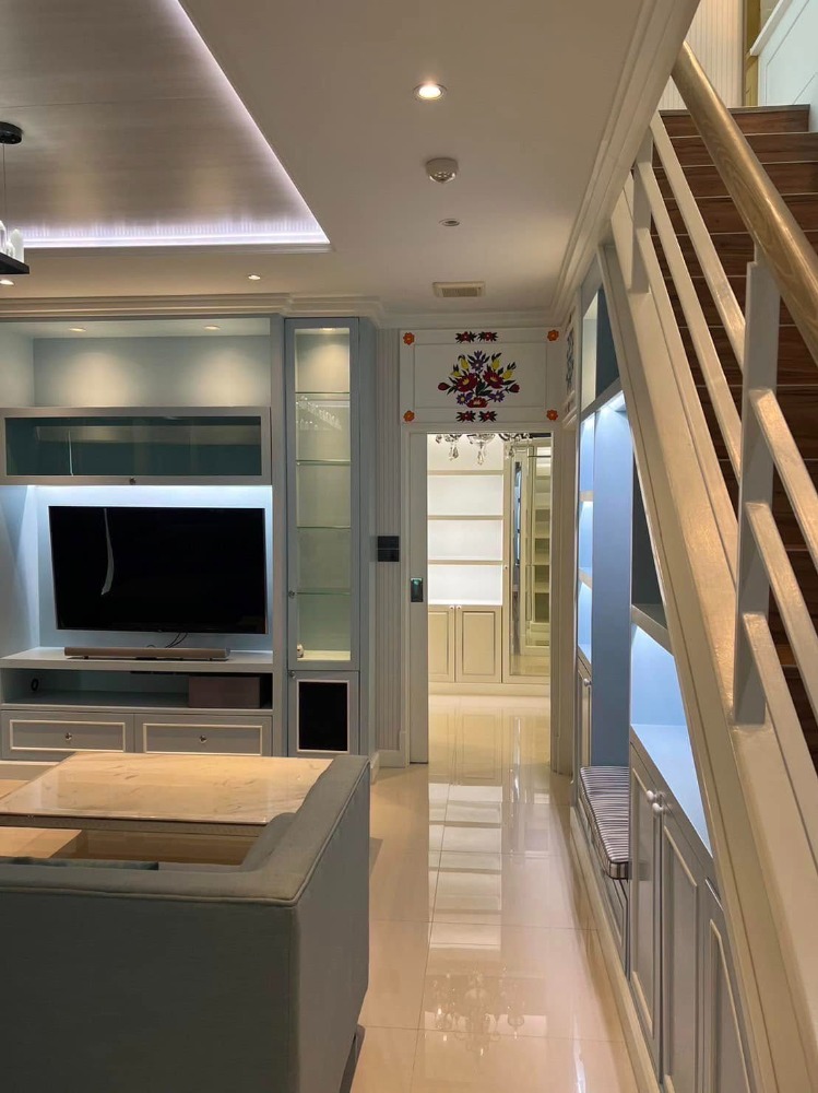 ขายคอนโดอ่อนนุช อุดมสุข : รหัสทรัพย์ Bh0662 เดอะ สกาย สุขุมวิท ห้องขนาด 85 ตร.ม. แบบ 3 ห้องนอน 3 ห้องน้ำ ชั้น 19-20