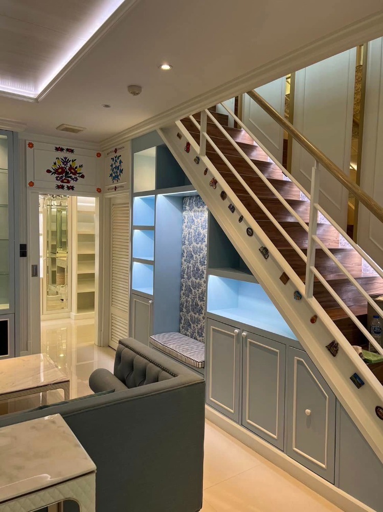 ขายคอนโดอ่อนนุช อุดมสุข : รหัสทรัพย์ Bh0662 เดอะ สกาย สุขุมวิท ห้องขนาด 85 ตร.ม. แบบ 3 ห้องนอน 3 ห้องน้ำ ชั้น 19-20