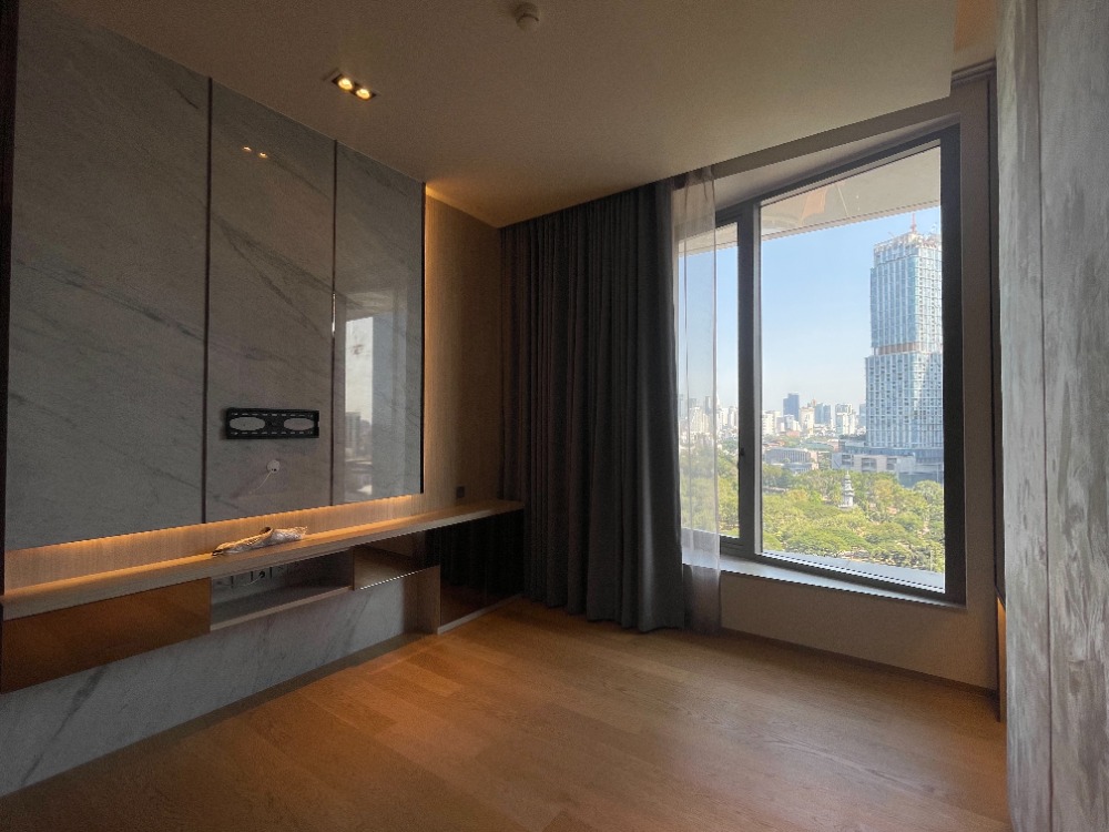 ขายคอนโดสีลม ศาลาแดง บางรัก : Saladaeng One【𝐒𝐄𝐋𝐋】🔥สัมผัสความเรียบหรูในทุกมุมมอง คอนโดใจกลางเมืองที่เป็นมากกว่าที่พักอาศัย พร้อมเข้าอยู่🔥 ติดต่อไลน์ไอดี: @hacondo