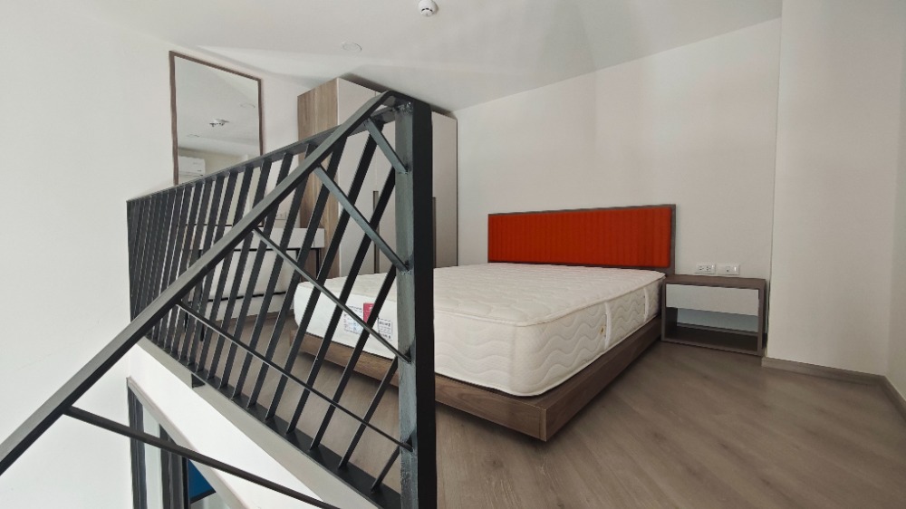 ให้เช่าคอนโดวิภาวดี ดอนเมือง หลักสี่ : 💥📌ห้องแบบสองชั้น เฟอร์ครบ 📌💥ราคาโอเคมากกก  สภาพดีเว่อร์