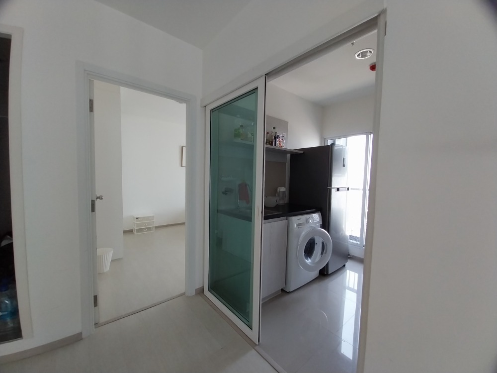 ให้เช่าคอนโดสมุทรปราการ สำโรง : 🎀🎉2 นอน ห้องสวยกริบ 🎉🎀แอร์ 3 เครื่อง ห้องมุม ชั้นสูง วิวดีมาก