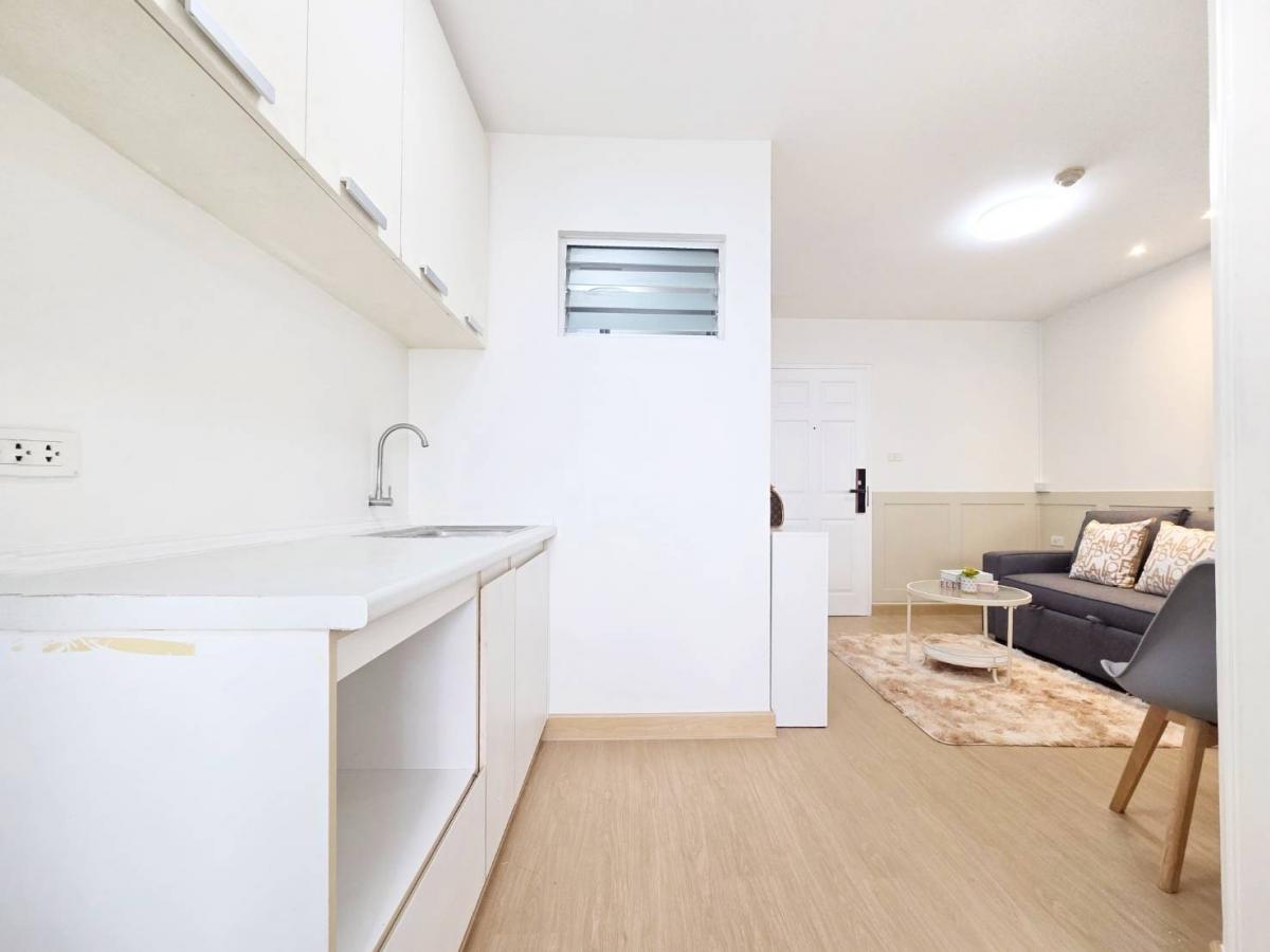 For SaleCondoNawamin, Ramindra : 📍Want a condo in a prime location, next to Central Ramintra, and also walk to MRT Ramintra 3? This is it! 👉 Lumpini Condo Town Ramintra-Lak Si (Lumpini Condo Town Ramintra-Lak Si)🌳🌳