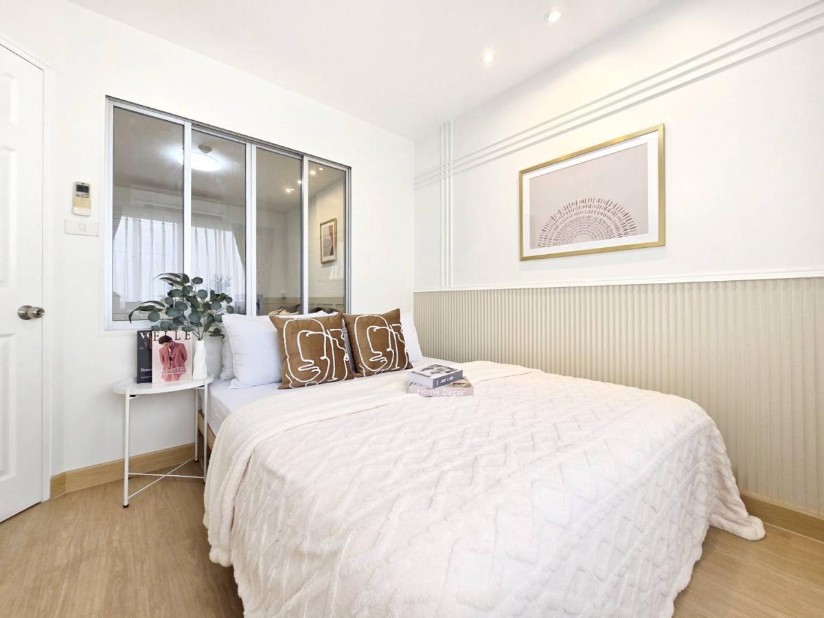 For SaleCondoNawamin, Ramindra : 📍Want a condo in a prime location, next to Central Ramintra, and also walk to MRT Ramintra 3? This is it! 👉 Lumpini Condo Town Ramintra-Lak Si (Lumpini Condo Town Ramintra-Lak Si)🌳🌳