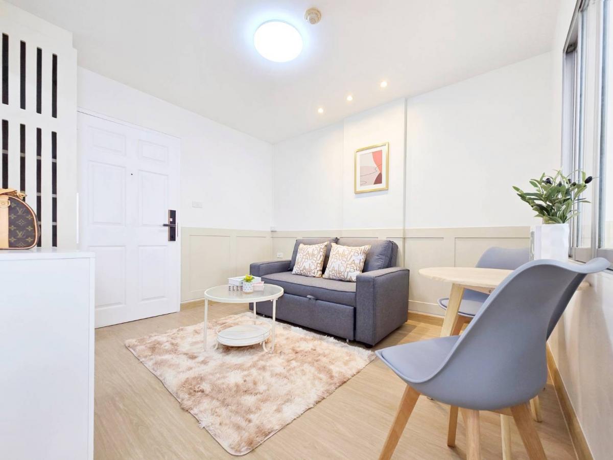 For SaleCondoNawamin, Ramindra : 📍Want a condo in a prime location, next to Central Ramintra, and also walk to MRT Ramintra 3? This is it! 👉 Lumpini Condo Town Ramintra-Lak Si (Lumpini Condo Town Ramintra-Lak Si)🌳🌳