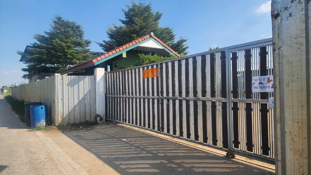 For SaleLandPathum Thani,Rangsit, Thammasat : !! Urgent sale, land with buildings - Khlong Si