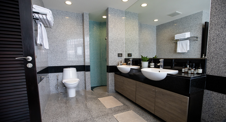 ให้เช่าคอนโดอ่อนนุช อุดมสุข : ให้เช่าคอนโดเลี้ยงสัตว์ได้🐱🐶 3ห้องนอน เฟอร์นิเจอครบ ใกล้โรงเรียนนานาชาติ ใกล้BTS พระโขนง พร้อมเข้าอยู่!!