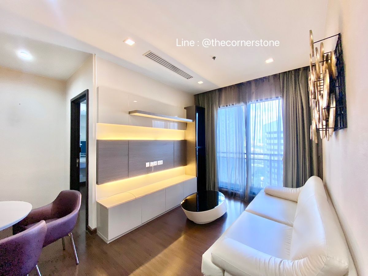 ให้เช่าคอนโดรัชดา ห้วยขวาง : ห้องว่างให้เช่า พร้อมเข้าอยู่ Ivy Ampio Luxury Condominium 2 ห้องนอน  ( Combine ) ทำเลดีมาก ๆ อยู่ใกล้ MRT ศูนย์วัฒนะธรรม, เอสพลานาด รัชดาภิเษก, เซ็นทรัลพระราม 9, เดอะสตรีท รัชดา