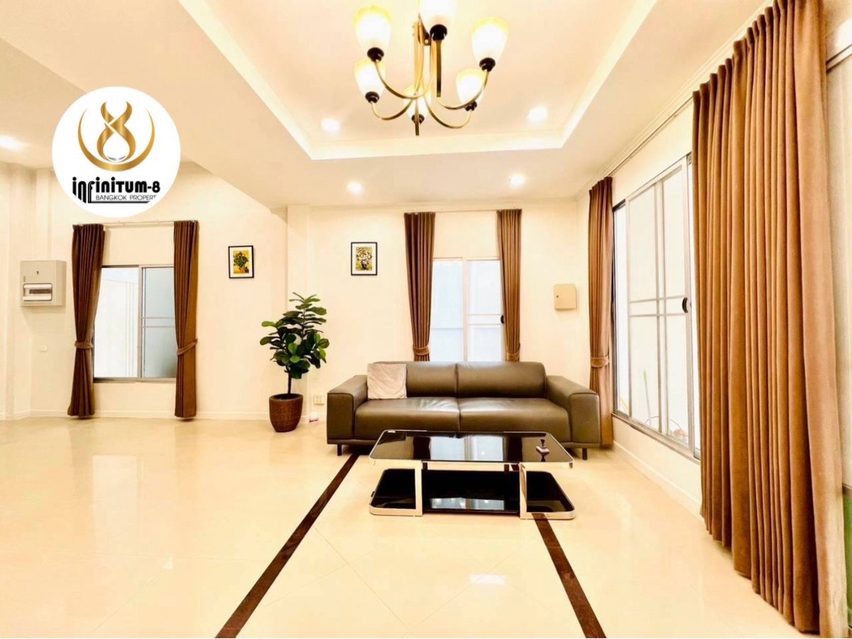 ให้เช่าทาวน์โฮมพัฒนาการ ศรีนครินทร์ : 🛑 ให้เช่าทาวน์โฮม บ้านกลางเมือง โครงการ The Royal Monaco
📍 ยูนิตมุม (Corner Unit) | ศรีนครินทร์ 24 (อนามัย)