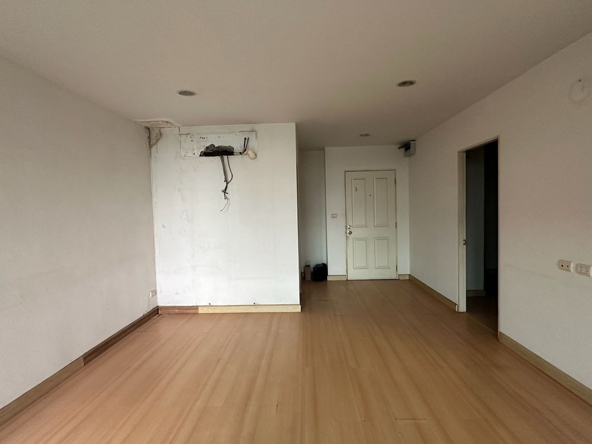 ขายคอนโดอ่อนนุช อุดมสุข : ขายด่วน คอนโด เอส สุขุมวิท 50 ขนาด 2 ห้องนอน ขนาด 59 ตารางเมตร 