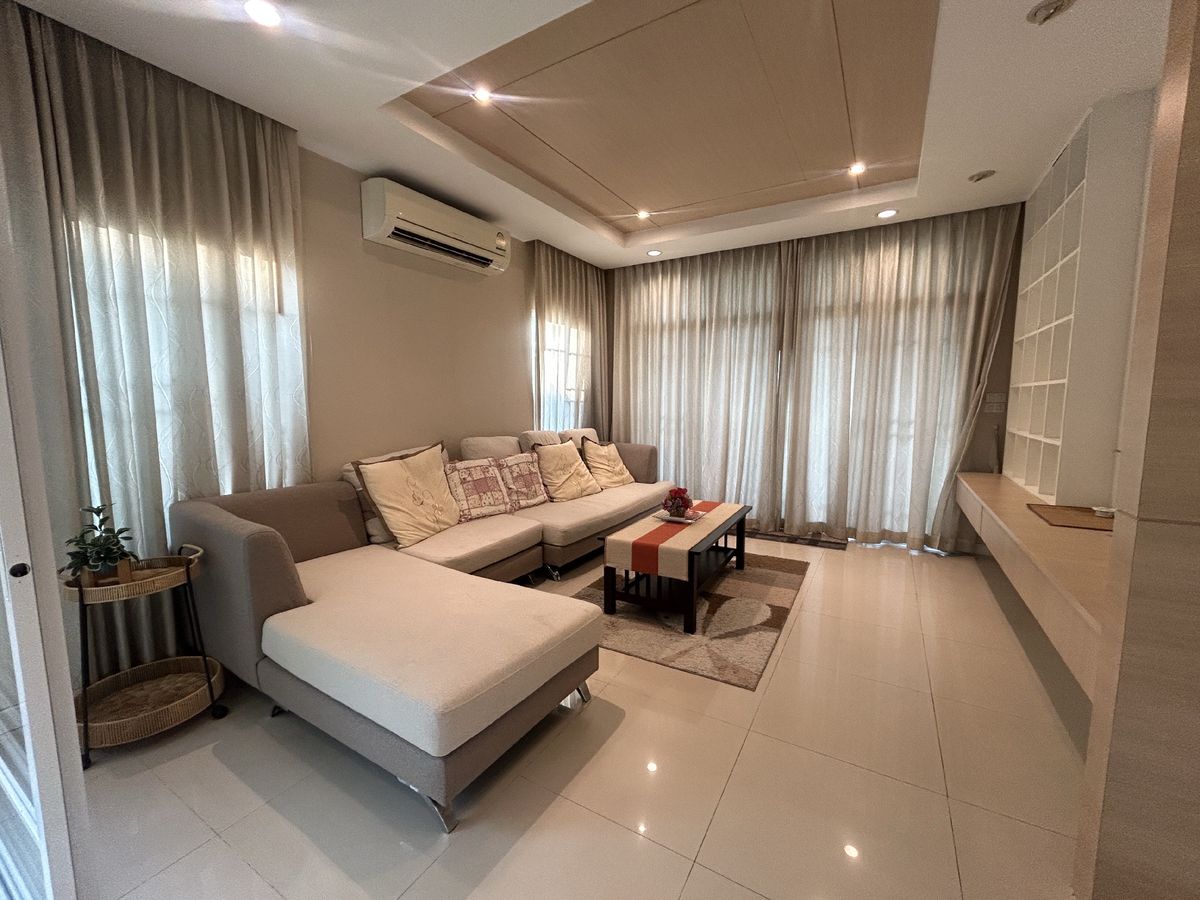 ให้เช่าบ้านลาดกระบัง สุวรรณภูมิ : ให้เช่าบ้านเดี่ยว 2 ชั้น ในโครงการ The Plant พระราม 9 - วงแหวน