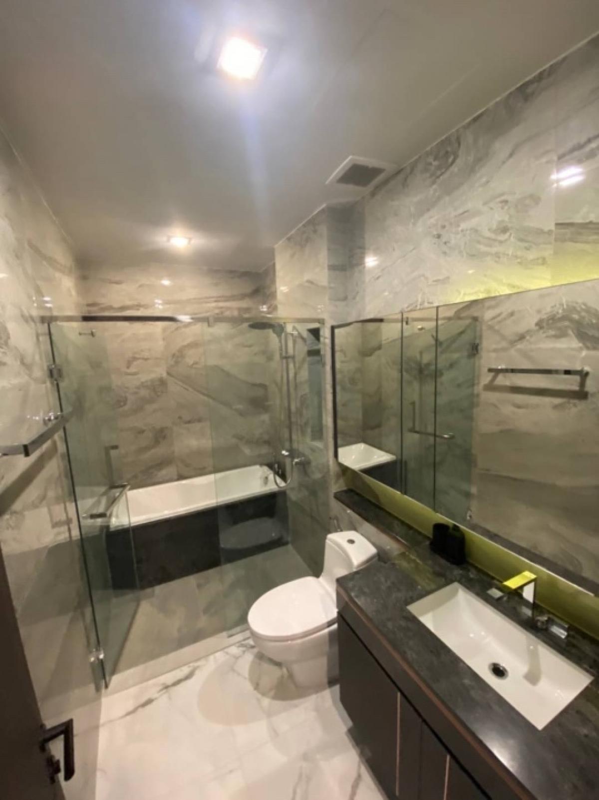 For RentCondoSukhumvit, Asoke, Thonglor : Best Value Luxury Unit with Open View, Move-in Ready in Prime Thonglor near BTS Thonglor – Rare Unit