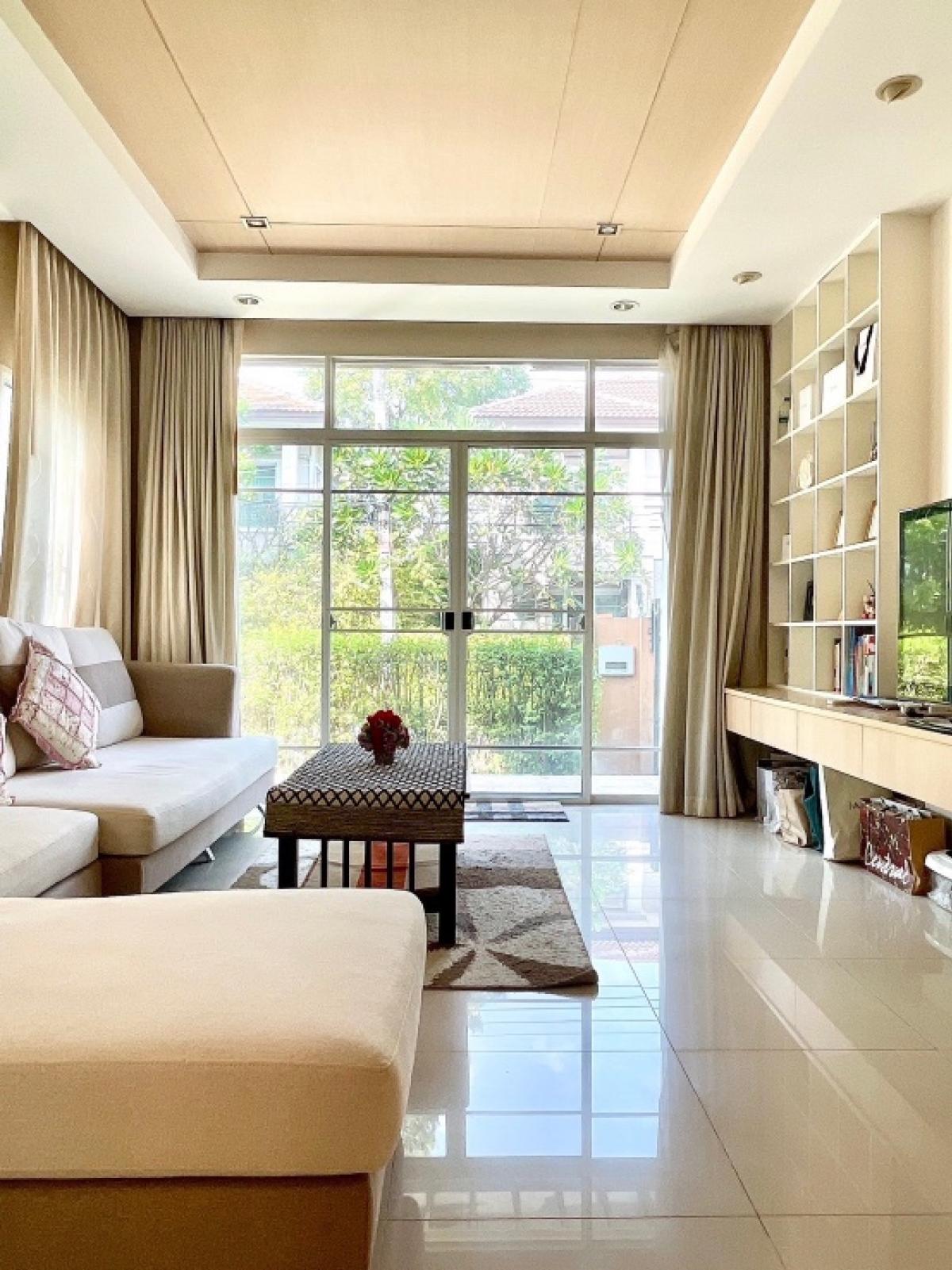 ให้เช่าบ้านลาดกระบัง สุวรรณภูมิ : ให้เช่าบ้านเดี่ยว 2 ชั้น ในโครงการ The Plant พระราม 9 - วงแหวน