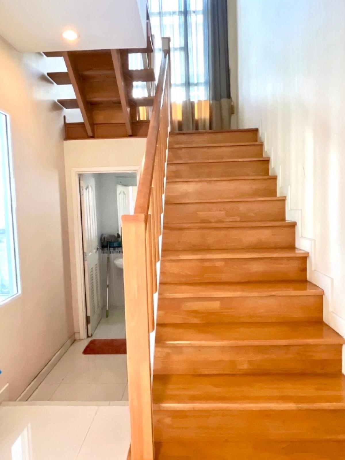 ให้เช่าบ้านลาดกระบัง สุวรรณภูมิ : ให้เช่าบ้านเดี่ยว 2 ชั้น ในโครงการ The Plant พระราม 9 - วงแหวน