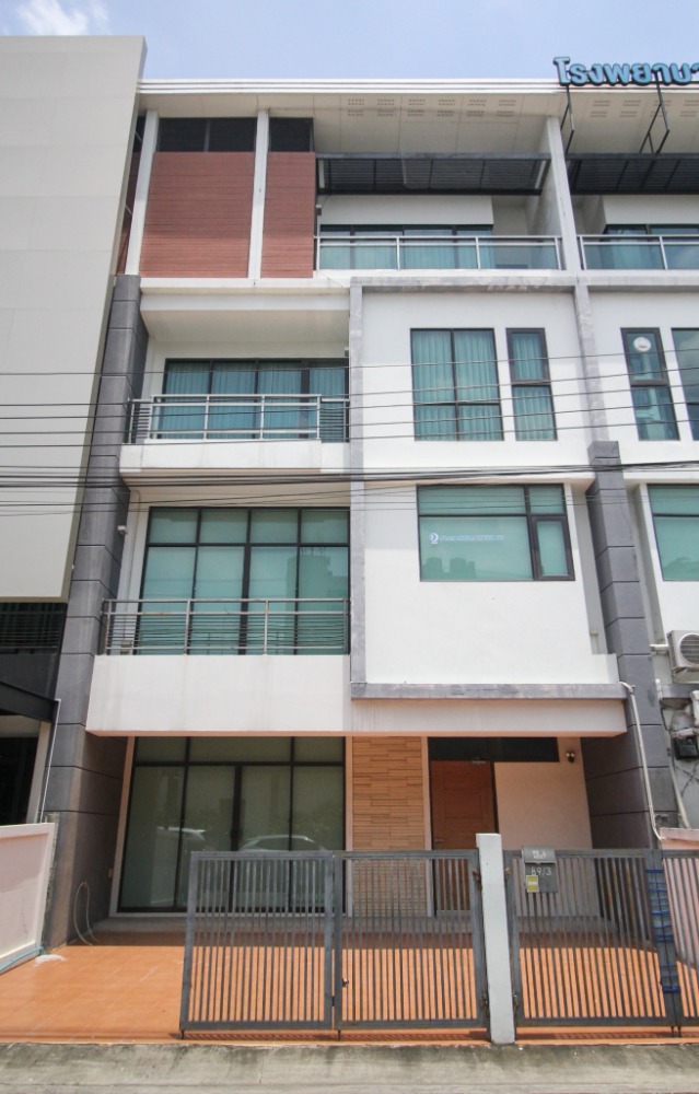 ขายโฮมออฟฟิศบางนา แบริ่ง ลาซาล : โฮมออฟฟิศ เอ็นเตอร์ไพร์ซ ปาร์ค บางนา / 4 ชั้น (ขาย), Enterprize Park Bangna / Home Office 4 Storey (FOR SALE) CJ541