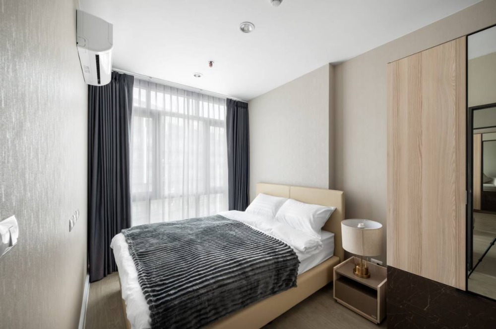 For RentCondoBang Sue, Wong Sawang, Tao Pun : !! Beautiful room for rent, Condo Metro Sky Prachachuen, near MRT Bang Son