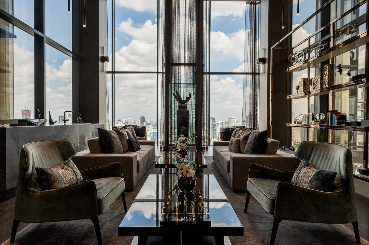 ขายคอนโดสุขุมวิท อโศก ทองหล่อ : Luxury condo ใจกลางพร้อมพงษ์ corner unit วิวโล่งสวยไม่บล็อก แต่งครบเฟอร์จัดเต็ม ✨Vittorio Sukhumvit 39✨2 ห้องนอน 3 ห้องน้ำ ขนาด 141.67 ตร.ม ใกล้ BTS พร้อมพงษ์ Tel.0982645161