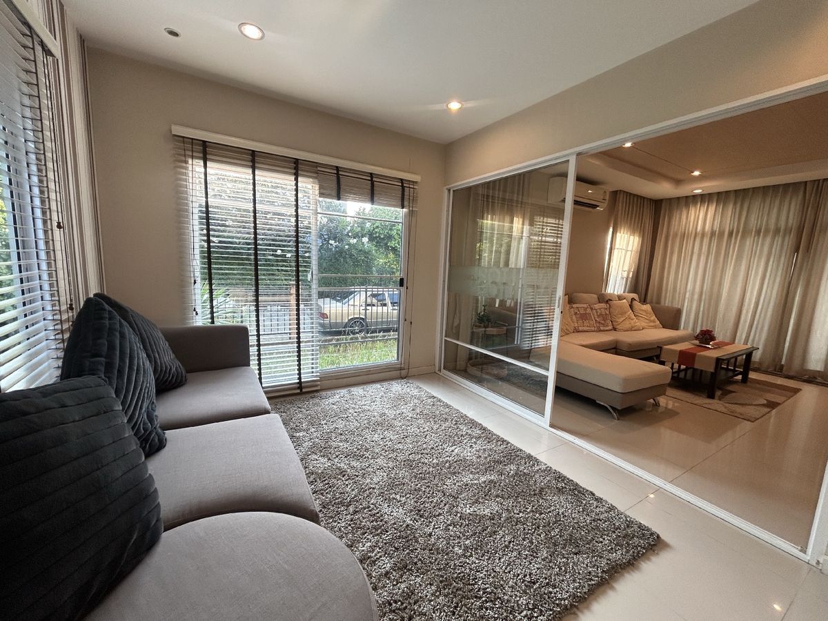 ให้เช่าบ้านลาดกระบัง สุวรรณภูมิ : ให้เช่าบ้านเดี่ยว 2 ชั้น ในโครงการ The Plant พระราม 9 - วงแหวน