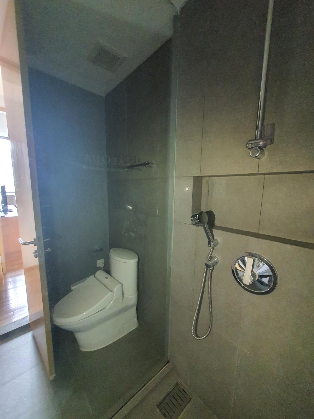 For SaleCondoSukhumvit, Asoke, Thonglor : 24/03/2026, Aequa Sukhumvit 49: Luxury 2 Bedroom Condo Near BTS Phrom Phong
For sale at 18.4 million THB or for rent at 85,000 THB/month, complete with full amenities! 0642748883