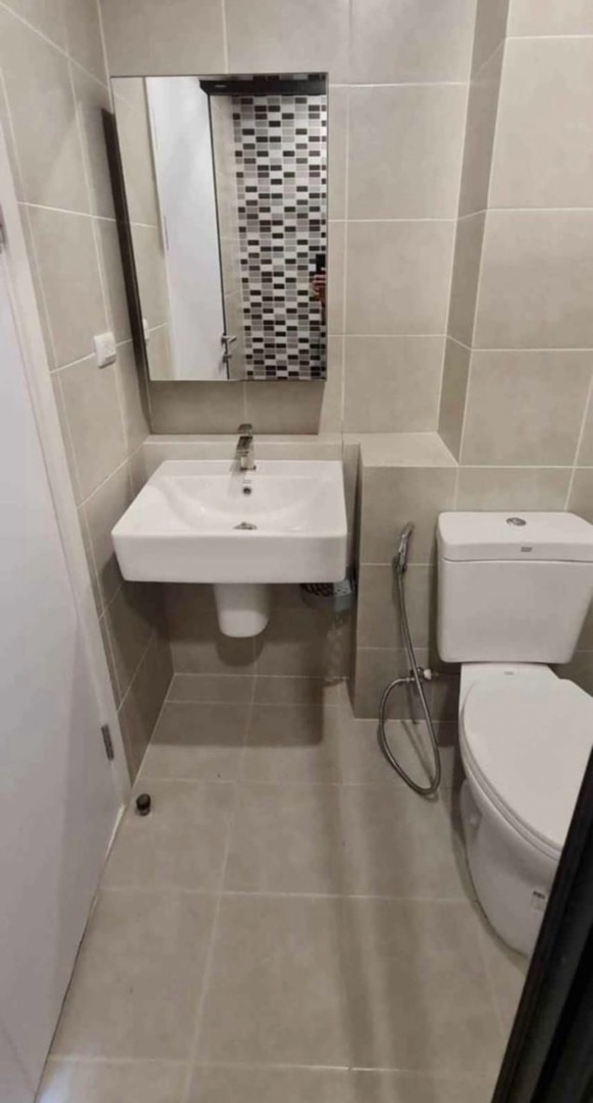 For RentCondoBang kae, Phetkasem : The Base Phetkasem 🌈