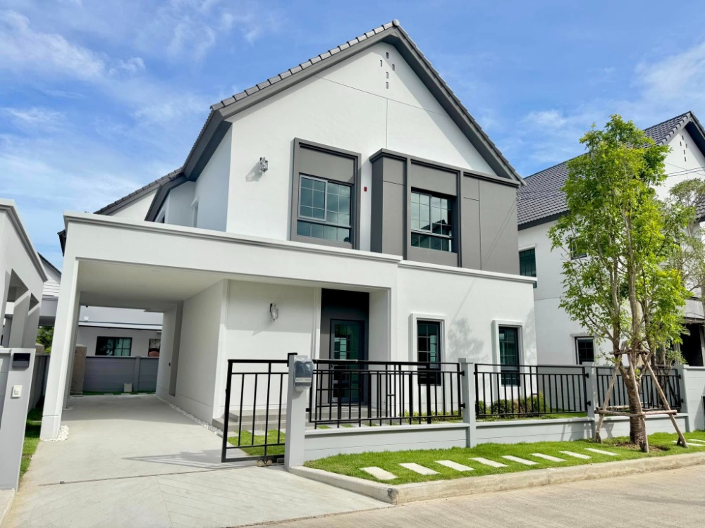 For SaleHouseBangna, Bearing, Lasalle : Property code Bh0666 Centro Bangna, room size 230 sq m., 4 bedrooms, 4 bathrooms