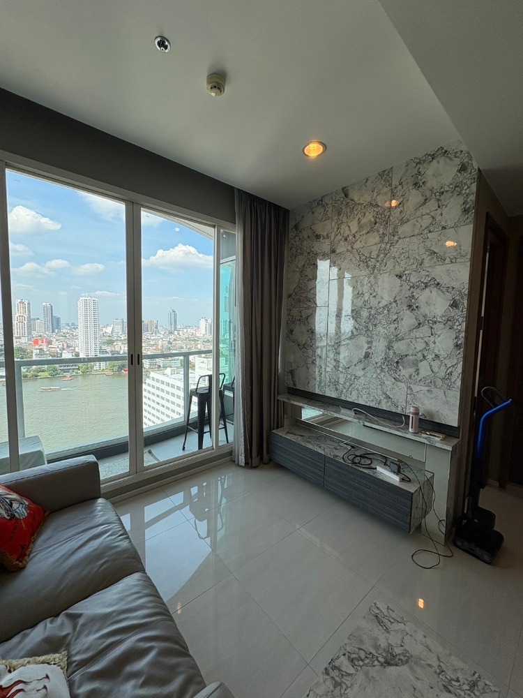ขายคอนโดสาทร นราธิวาส : SC120024 Condo for sale, Maenam Residence, Chao Phraya River view Near BTS Saphan Taksin
