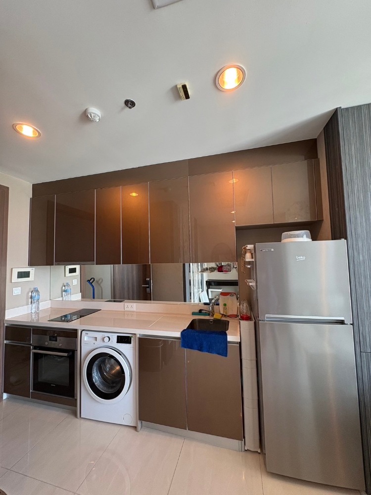 ขายคอนโดสาทร นราธิวาส : SC120024 Condo for sale, Maenam Residence, Chao Phraya River view Near BTS Saphan Taksin