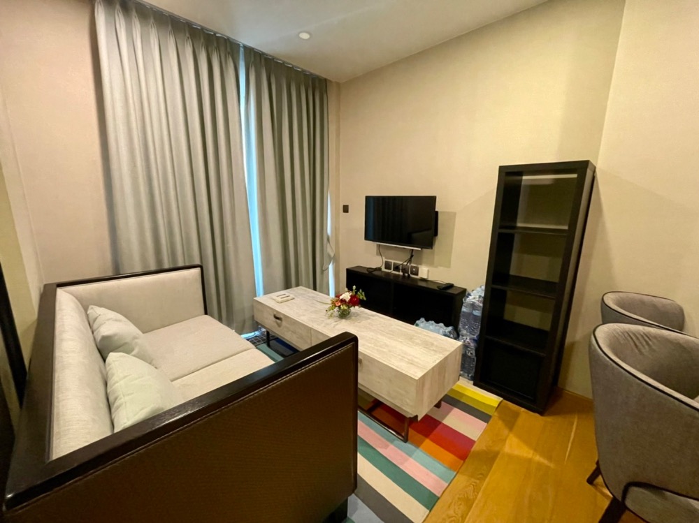 For RentCondoWitthayu, Chidlom, Langsuan, Ploenchit : 📢✨ Super wow price! Beautiful room in the city center. Hurry and book now! ✨📢 Nawara Langsuan 1 bedroom | 1 bathroom Rent only 35,000 baht/month 📞 Call: 086-746-8882 (K. Cooper)