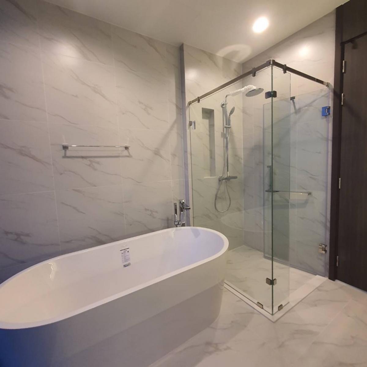 For SaleCondoSukhumvit, Asoke, Thonglor : 📍Selling down payment Aestiq Thonglor size 152.27 Sq.m 3 bed 3 bath only 53,000,000 contact 086-795-9997 (Jimmy)