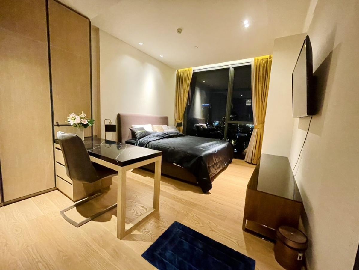 For RentCondoSukhumvit, Asoke, Thonglor : 📢👇 Hurry book now. Very good price for luxury condo Beatniq , 5 stars concierge service, close to BTS, only about 10 mins walk to Em district , nice layout and decor, fully furnished, ready to move in