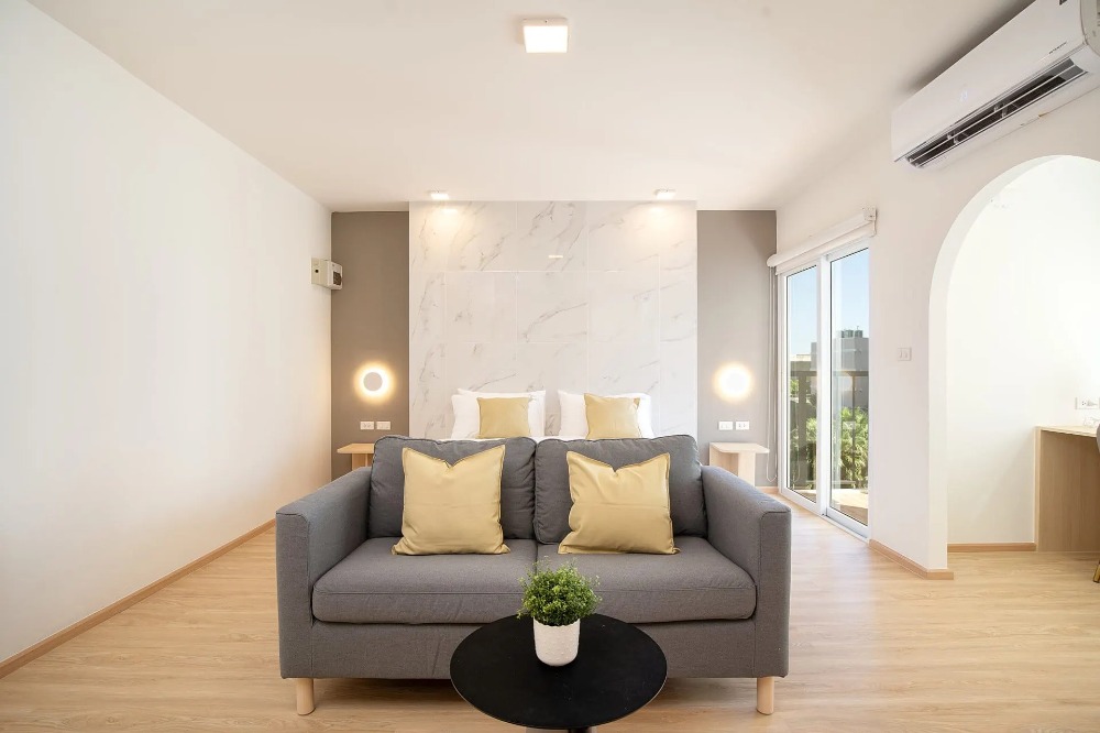 For RentPattanakan, Srinakarin : Line: @zimple_asset Newly opened minimal hotel with full facilities,located in the center of Srinakarin,Near ARL/BTS.